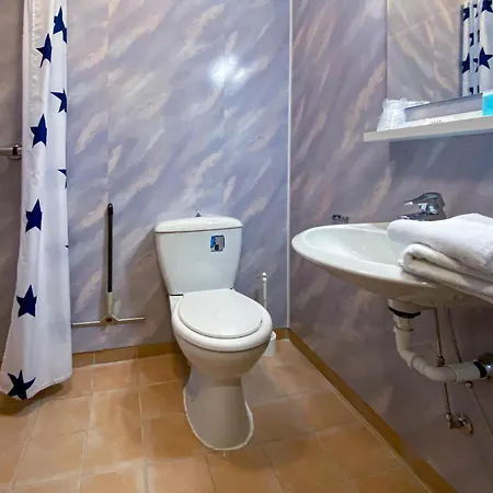 1 Bedroom Gorgeous In * Offersoy