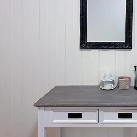 1 Bedroom Gorgeous In